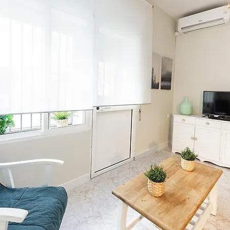 Monko - 1 Line, & Sun Apartment