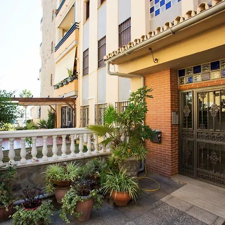 Monko - 1 Line, & Sun Apartment